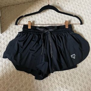 Black Keiki Kona Flowy Athletic Active Shorts